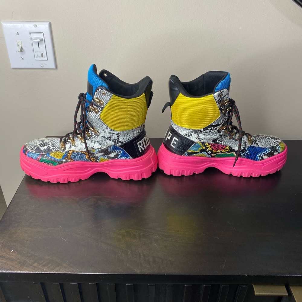 Cape Robbin Multicolor Snake Print Boots with Pink Soles size 9 - Picture 4 of 14